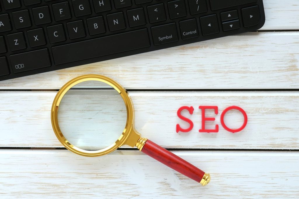 Lupa si tastatura pentru crawl si optimizare SEO